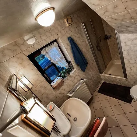 Omas Ferienhauschen Dom wakacyjny *